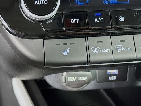 New 2026 Hyundai Elantra Limited FWD image 23