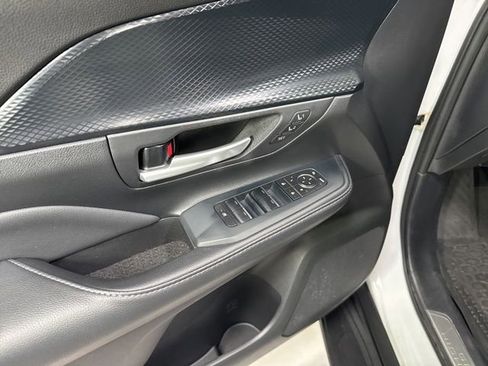 Used 2024 Toyota Grand Highlander AWD Hybrid image 13