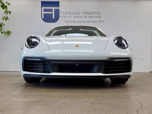 Used 2024 Porsche 911 Targa 4S w/ Premium Package image 35