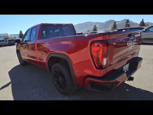 Used 2024 GMC Sierra 1500 Elevation image 2
