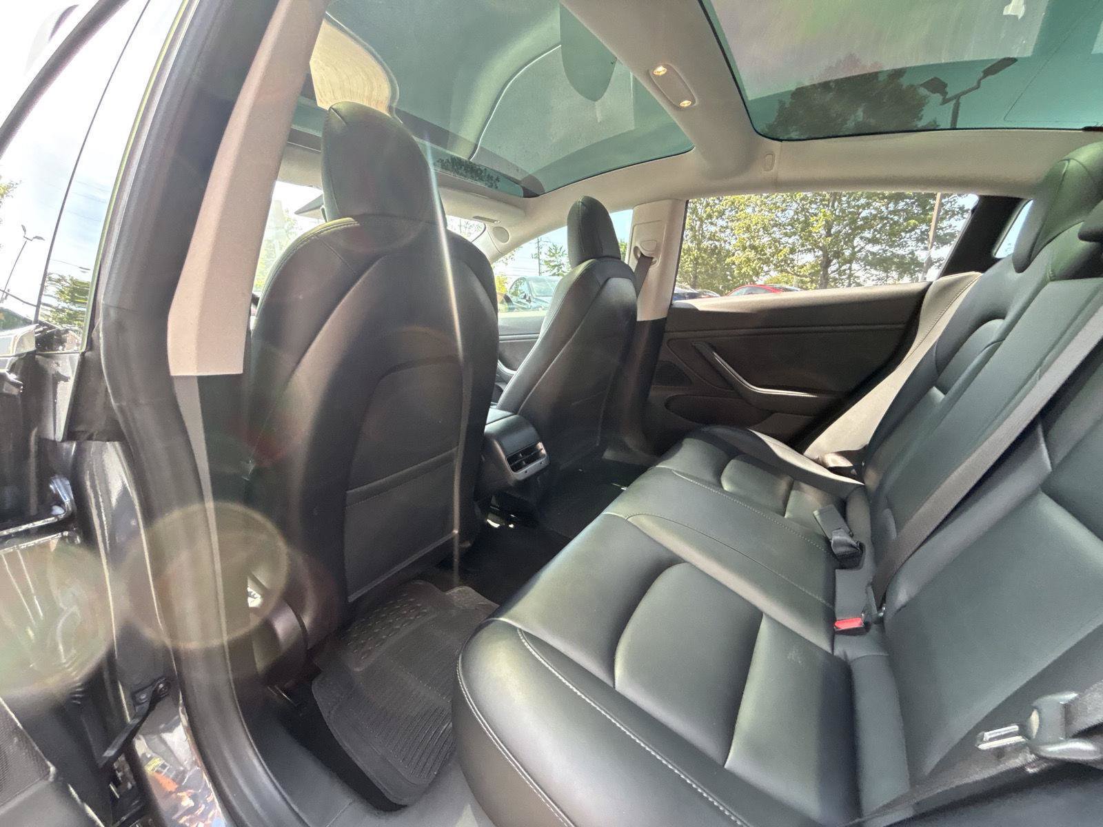 Used 2018 Tesla Model 3 Long Range AWD/4WD image 24