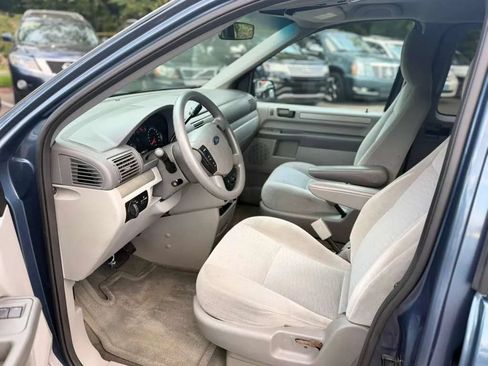 Used 2006 Ford Freestar SE FWD image 15