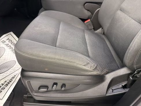 Used 2019 Chevrolet Silverado 1500 LT w/ All Star Edition image 22