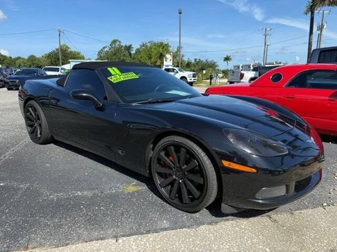 Used 2011 Chevrolet Corvette Convertible w/ Preferred Equipment Group RWD image 1