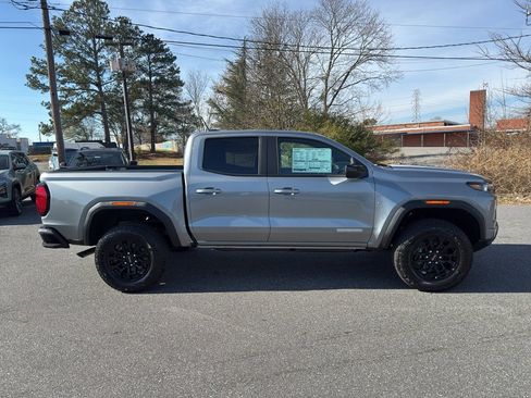 New 2026 GMC Canyon Elevation image 6