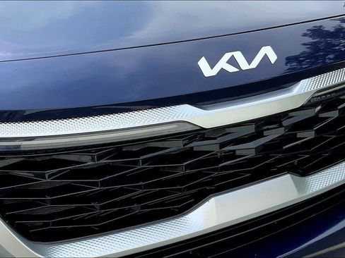 Used 2023 Kia Seltos EX image 29