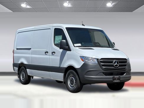 New 2026 Mercedes-Benz Sprinter 2500 image 6