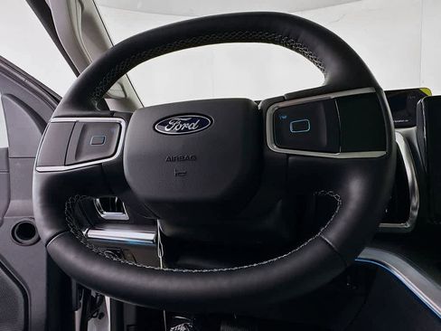 New 2026 Ford Expedition Max Platinum w/ Driver's Package image 16