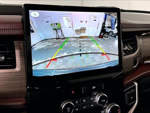 Used 2023 Ford Expedition Max Limited image 21