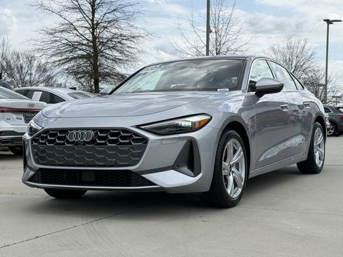 Used 2025 Audi A5 2.0T Premium w/ Convenience Package image 9