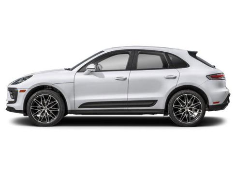 New 2026 Porsche Macan image 3