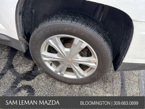 Used 2017 GMC Terrain SLE w/ Convenience Package FWD image 9