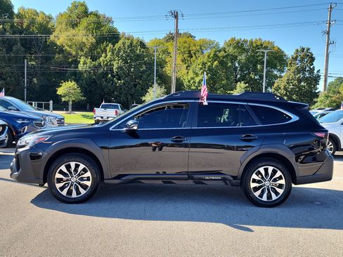 Used 2023 Subaru Outback Limited image 6