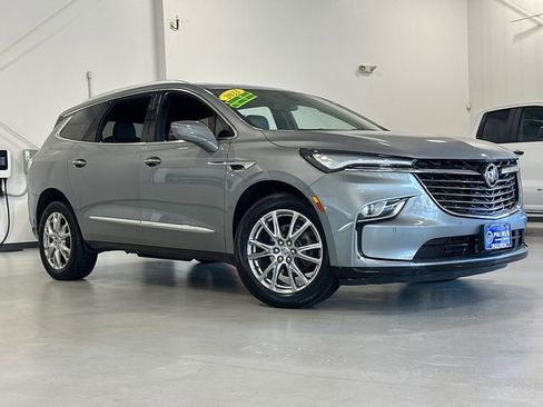 Used 2023 Buick Enclave Essence w/ Experience Buick Package image 1