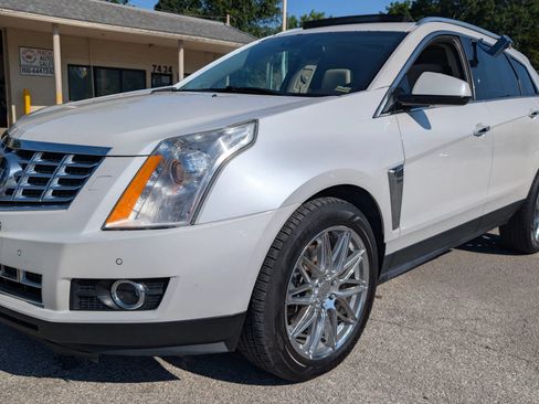 Used 2013 Cadillac SRX Premium w/ Driver Assist Package AWD/4WD image 3