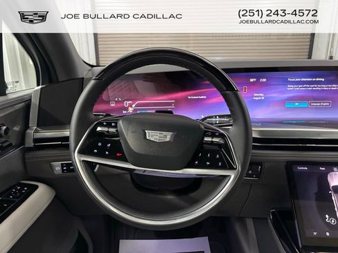 New 2026 Cadillac Escalade IQL Luxury image 34