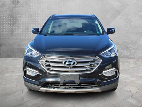 Used 2018 Hyundai Santa Fe Sport image 2