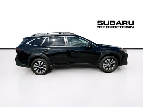 Used 2025 Subaru Outback Limited AWD/4WD image 8