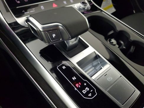 New 2026 Audi Q8 Premium Plus AWD/4WD image 32