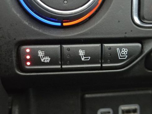 Used 2023 Chevrolet Tahoe Premier w/ Premium Package image 7