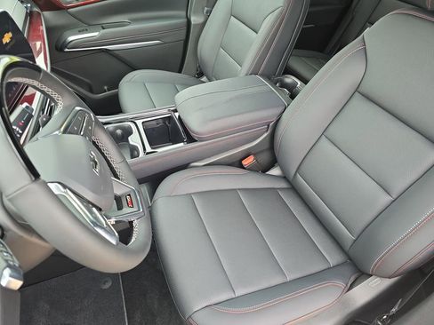 New 2026 Chevrolet Traverse Z71 w/ Enhanced Driving Package AWD/4WD image 16