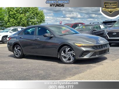 Used 2025 Hyundai Elantra Sport