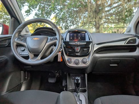 Used 2022 Chevrolet Spark LT FWD image 11