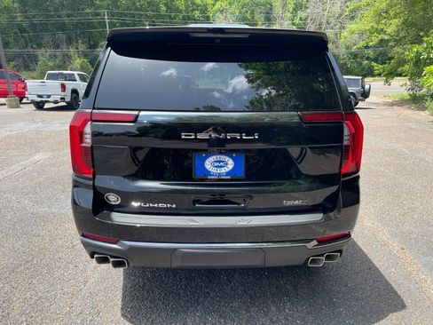 New 2026 GMC Yukon Denali Ultimate AWD/4WD image 5