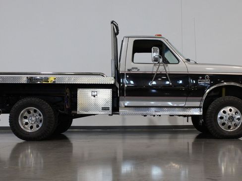 Used 1991 Ford F350 4x4 Regular Cab image 35