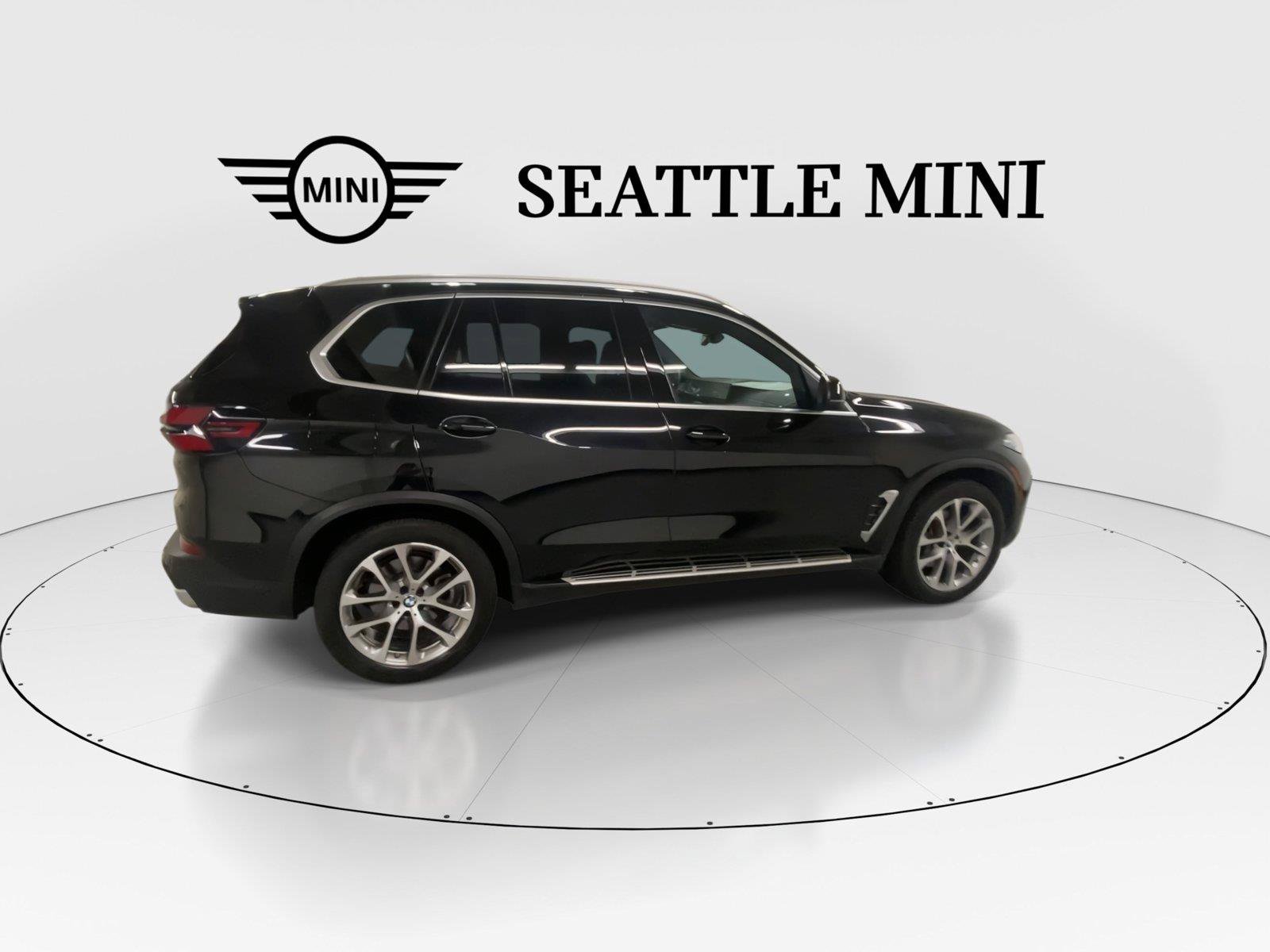 Used 2025 BMW X5 xDrive40i w/ Climate Comfort Package AWD/4WD image 12