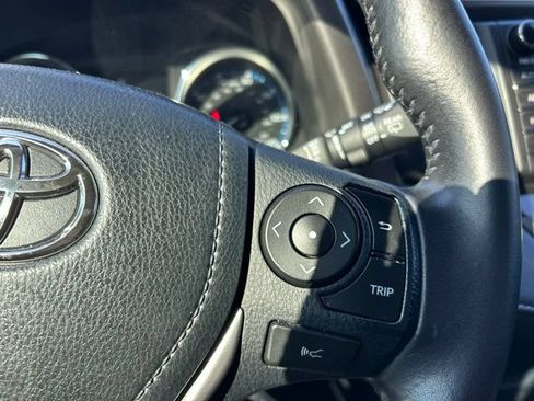Used 2016 Toyota RAV4 XLE w/ Convenience Package FWD image 19