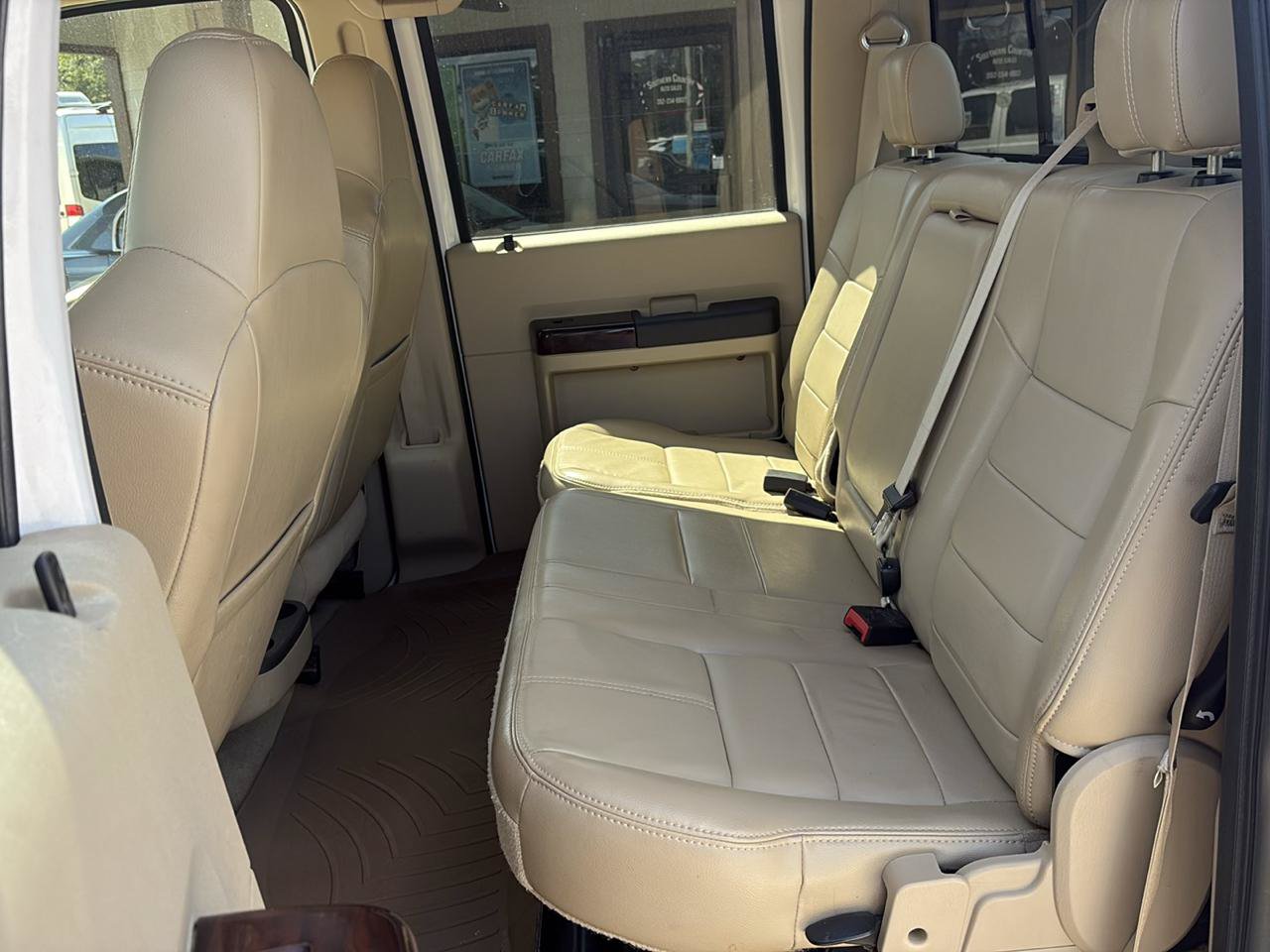 Used 2010 Ford F250 Lariat RWD image 16