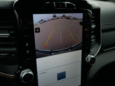 Certified 2023 RAM 1500 Laramie image 34