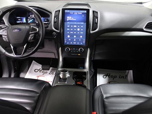 Used 2024 Ford Edge SEL image 2