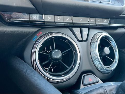 Used 2023 Chevrolet Camaro LT w/ Technology Package image 15