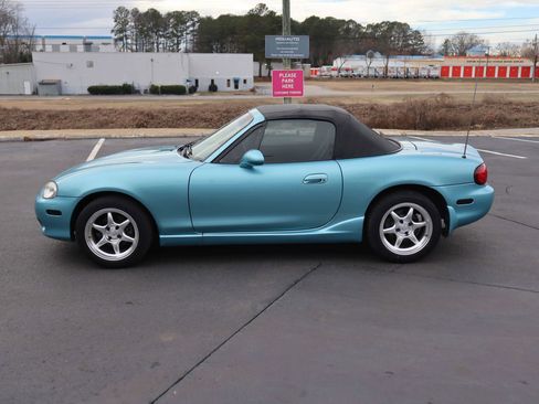 Used 2002 MAZDA MX-5 Miata LS image 12