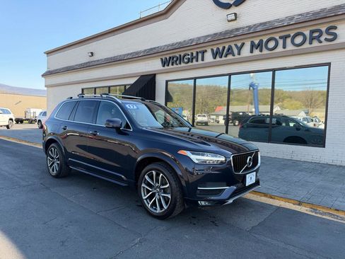 Used 2017 Volvo XC90 T6 Momentum w/ Vision Package image 1
