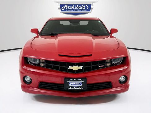 Used 2010 Chevrolet Camaro SS w/ RS Package RWD image 2
