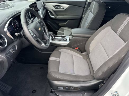 Certified 2024 Chevrolet Blazer LT w/ Convenience Package AWD/4WD image 18