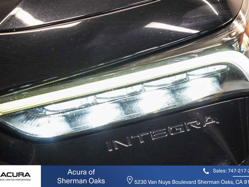 Used 2023 Acura Integra A-Spec image 8