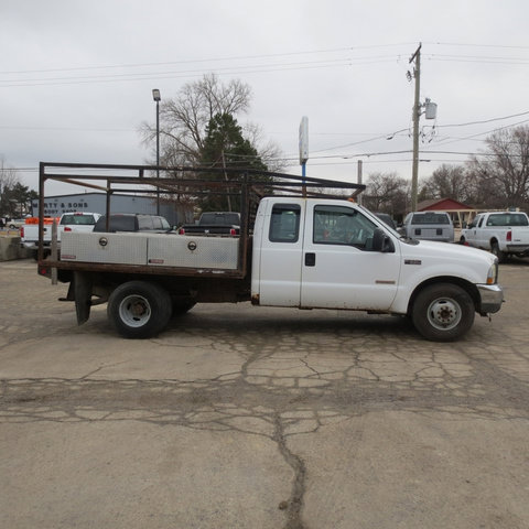 Used 2004 Ford F350 XL RWD image 5