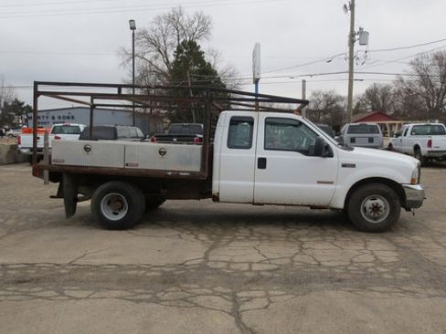 Used 2004 Ford F350 XL image 5