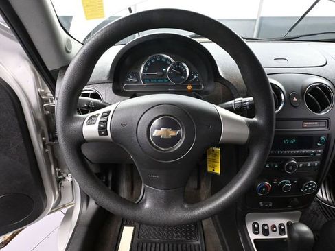 Used 2008 Chevrolet HHR LS image 22