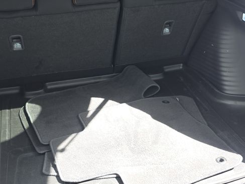 Used 2025 Honda HR-V Sport image 7