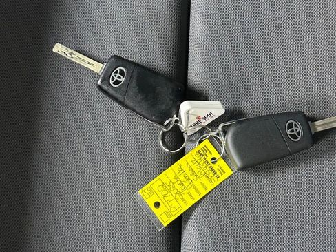 Used 2025 Toyota Corolla LE image 25