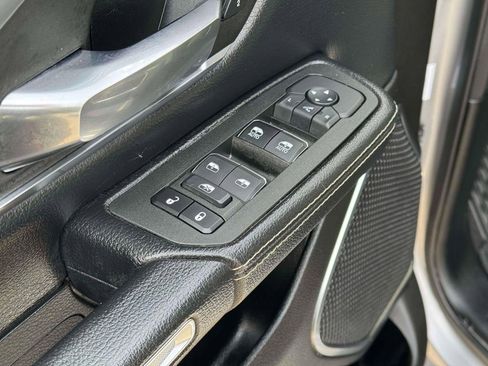 Used 2025 RAM 1500 Laramie image 17