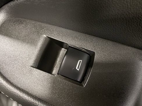 Used 2023 Buick Encore GX Essence w/ Advanced Technology Package image 23