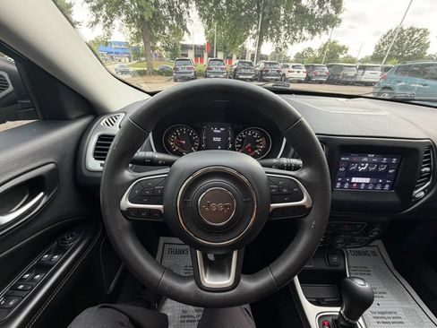 Used 2021 Jeep Compass Sport FWD image 21