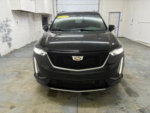 Used 2022 Cadillac XT6 Sport image 27