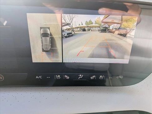 New 2026 Buick Enclave Avenir w/ Super Cruise Package image 13